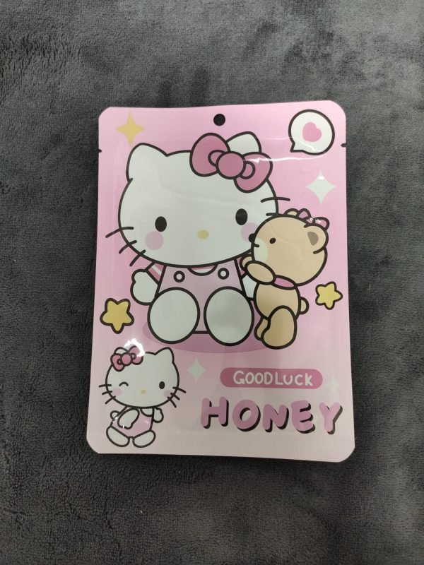 mascarilla facial hello kitty
